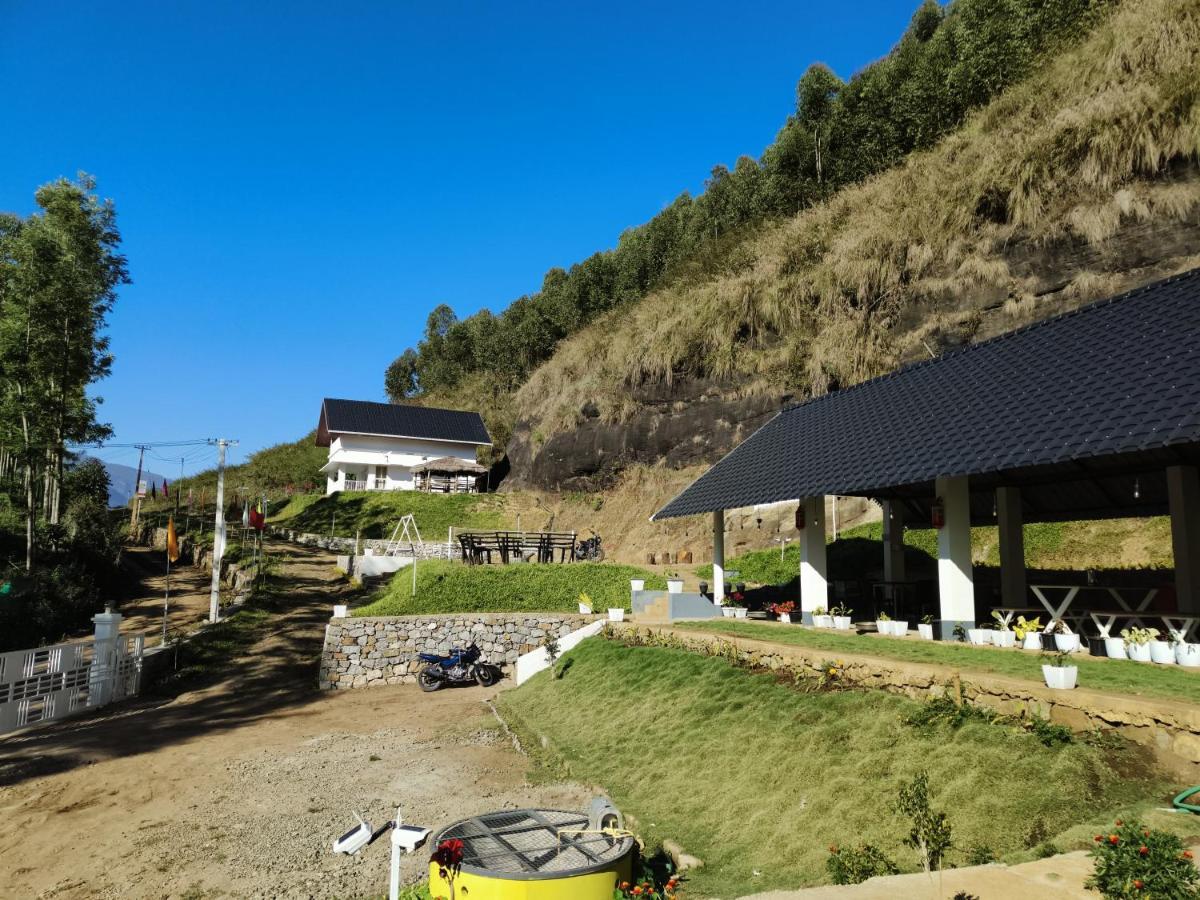 Happy Holidays Resort Kanthalloor Екстер'єр фото