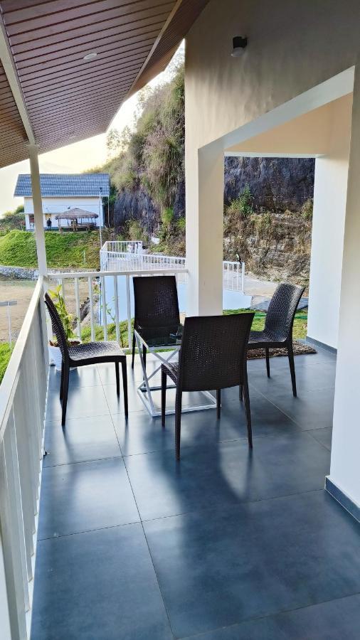 Happy Holidays Resort Kanthalloor Екстер'єр фото